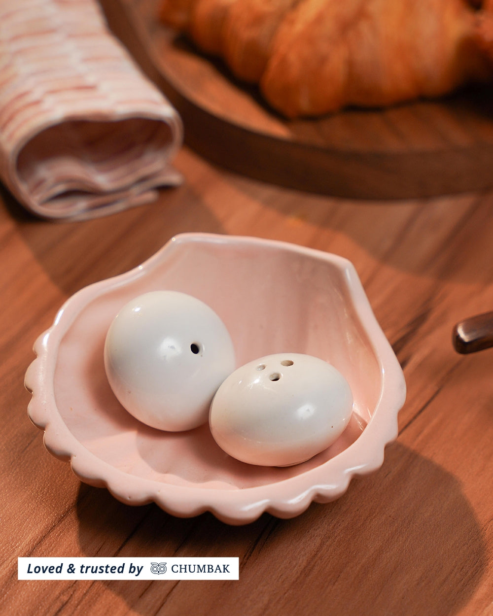 Amarkos- Seashell with pearls salt and pepper shaker