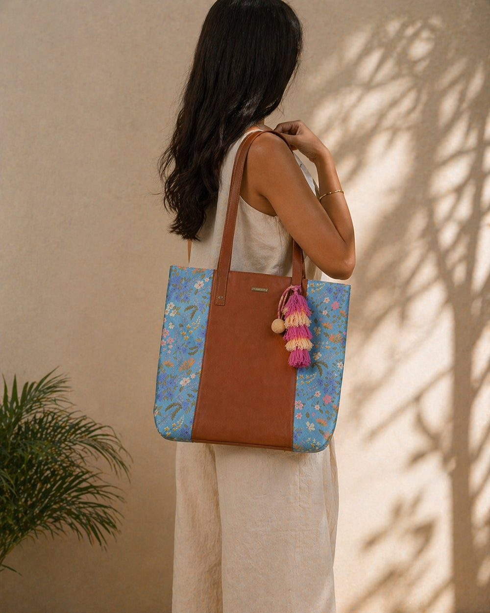 Palm Beach Shopper Tote | Rare & Wild, Amboli
