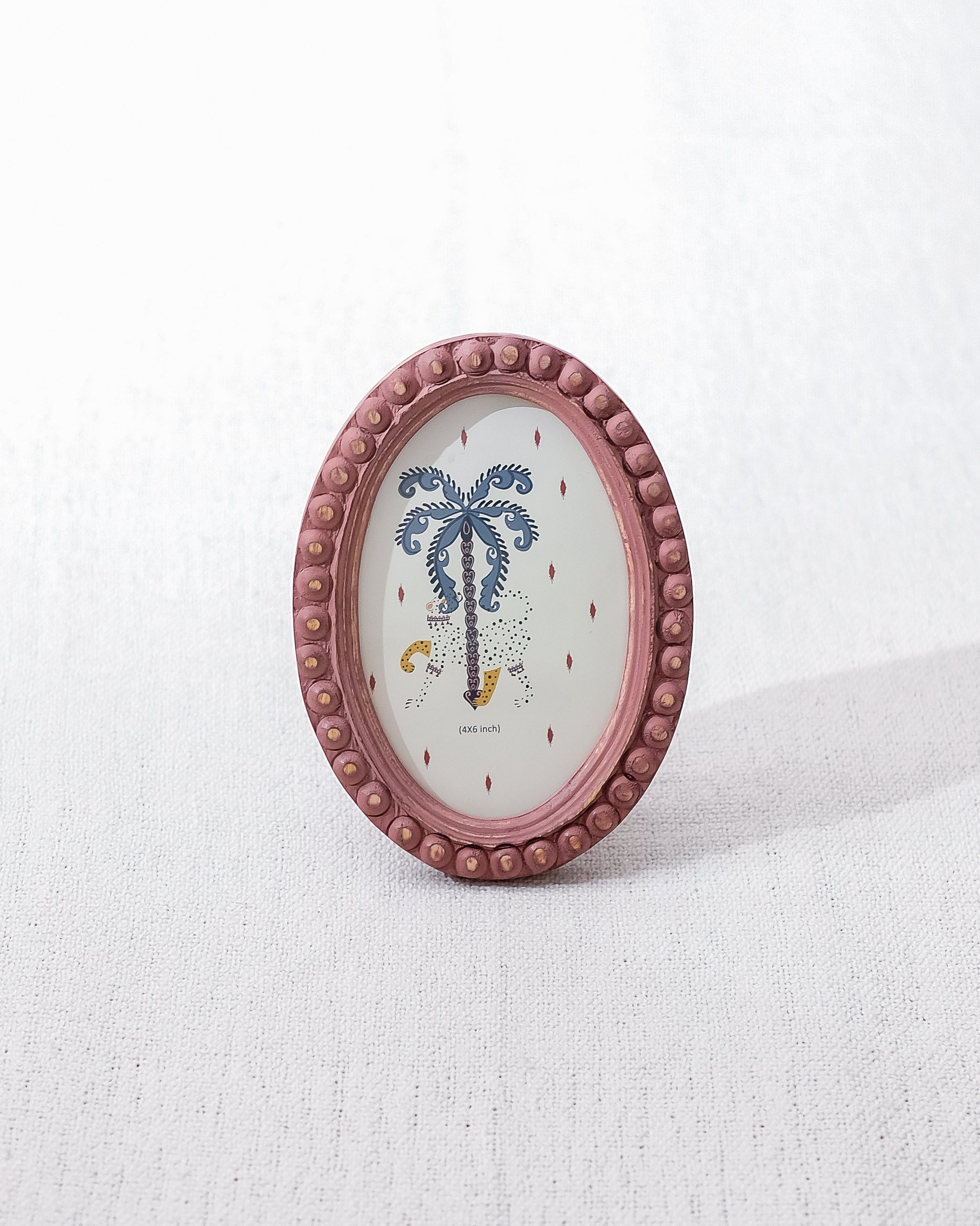 Vintage Oval Picture Frame | Lost In Paradise