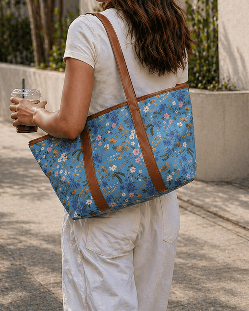 Capri Carry all Tote| Rare & Wild, Amboli