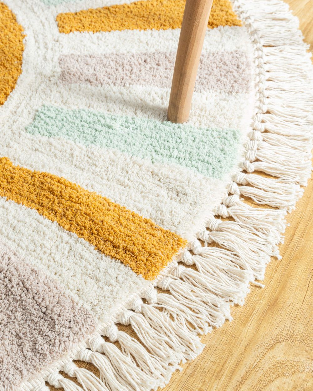 Sunrise Sunburst Tufted Rug