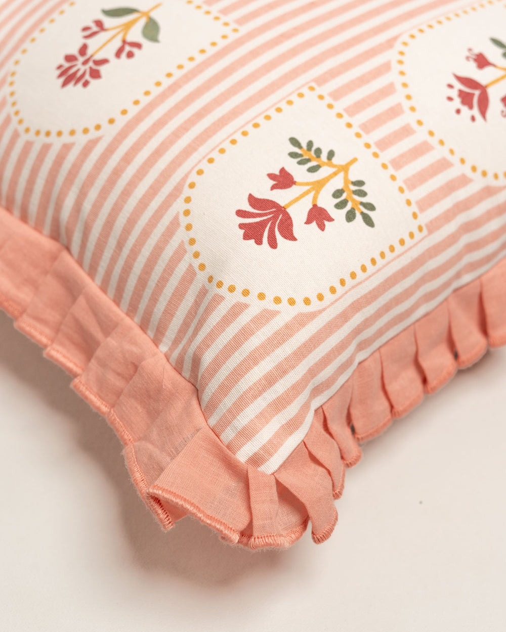 Courtyard Cushion Cover, 16"