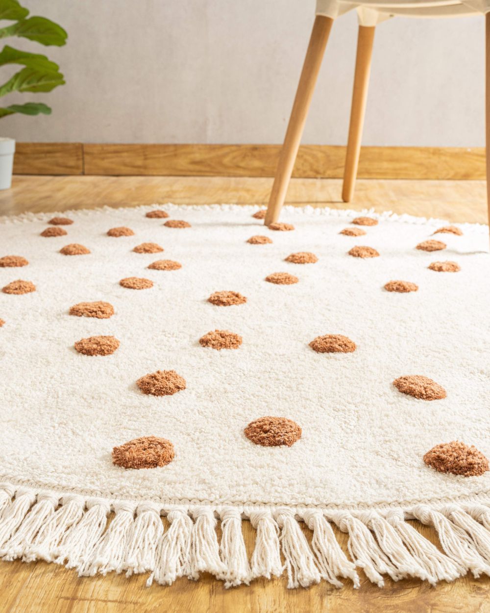 Polka Dot Tufted Rug