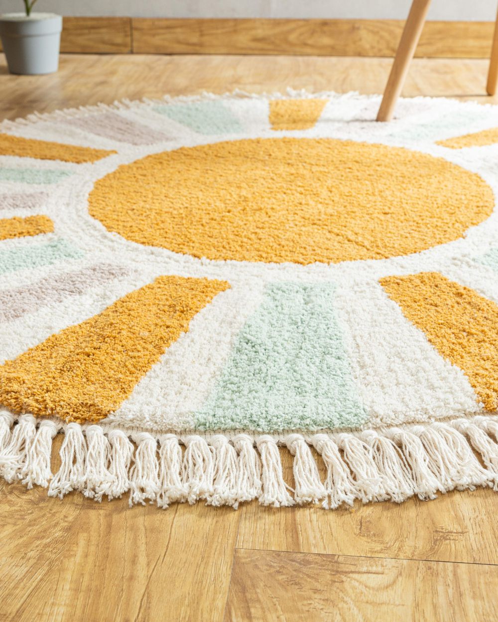 Sunrise Sunburst Tufted Rug