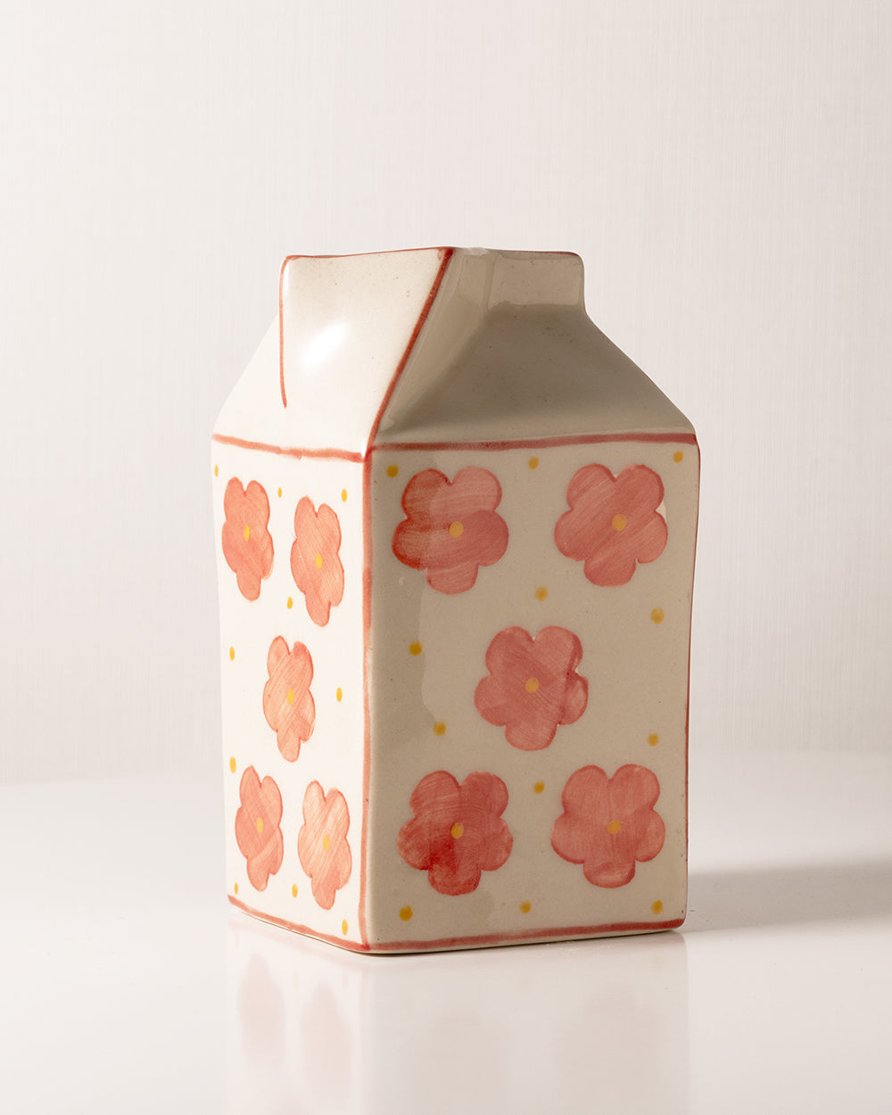 Aboli- Milk carton shaped vase