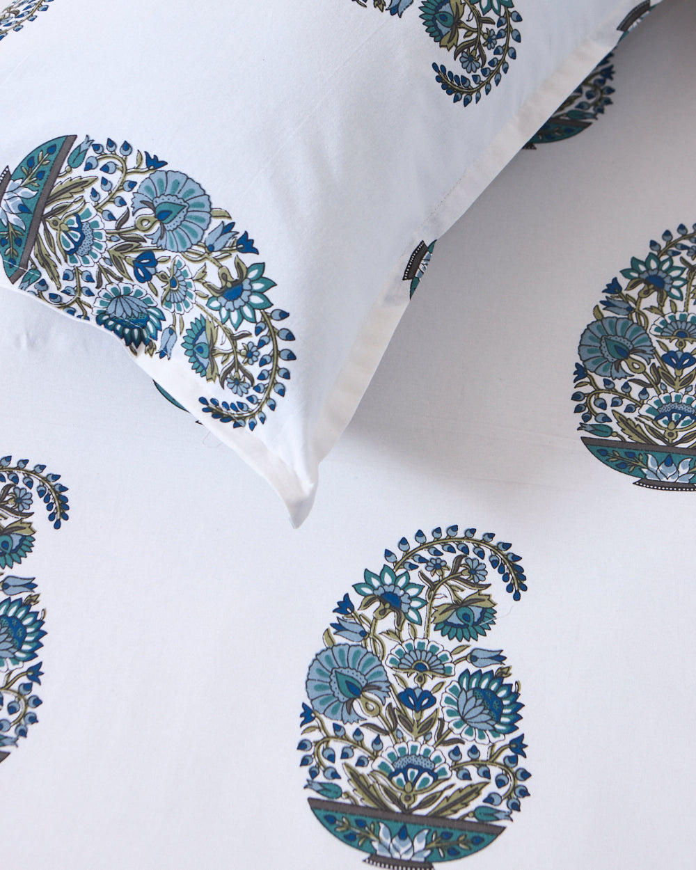 Jaipuri Paisley Hand-Block Bedsheet Set 180TC