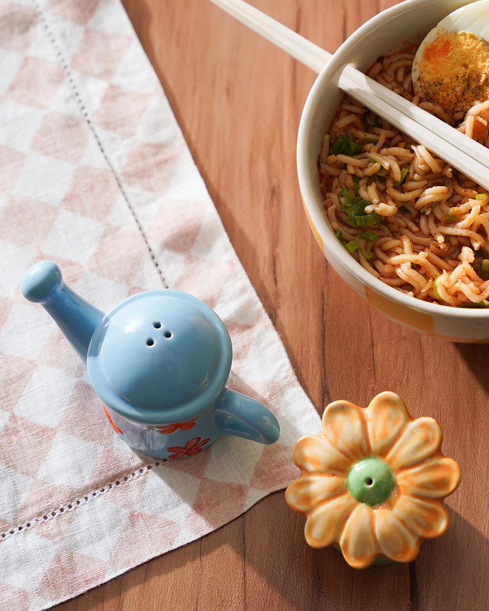 Mahi- Flower and watering can salt and pepper shaker