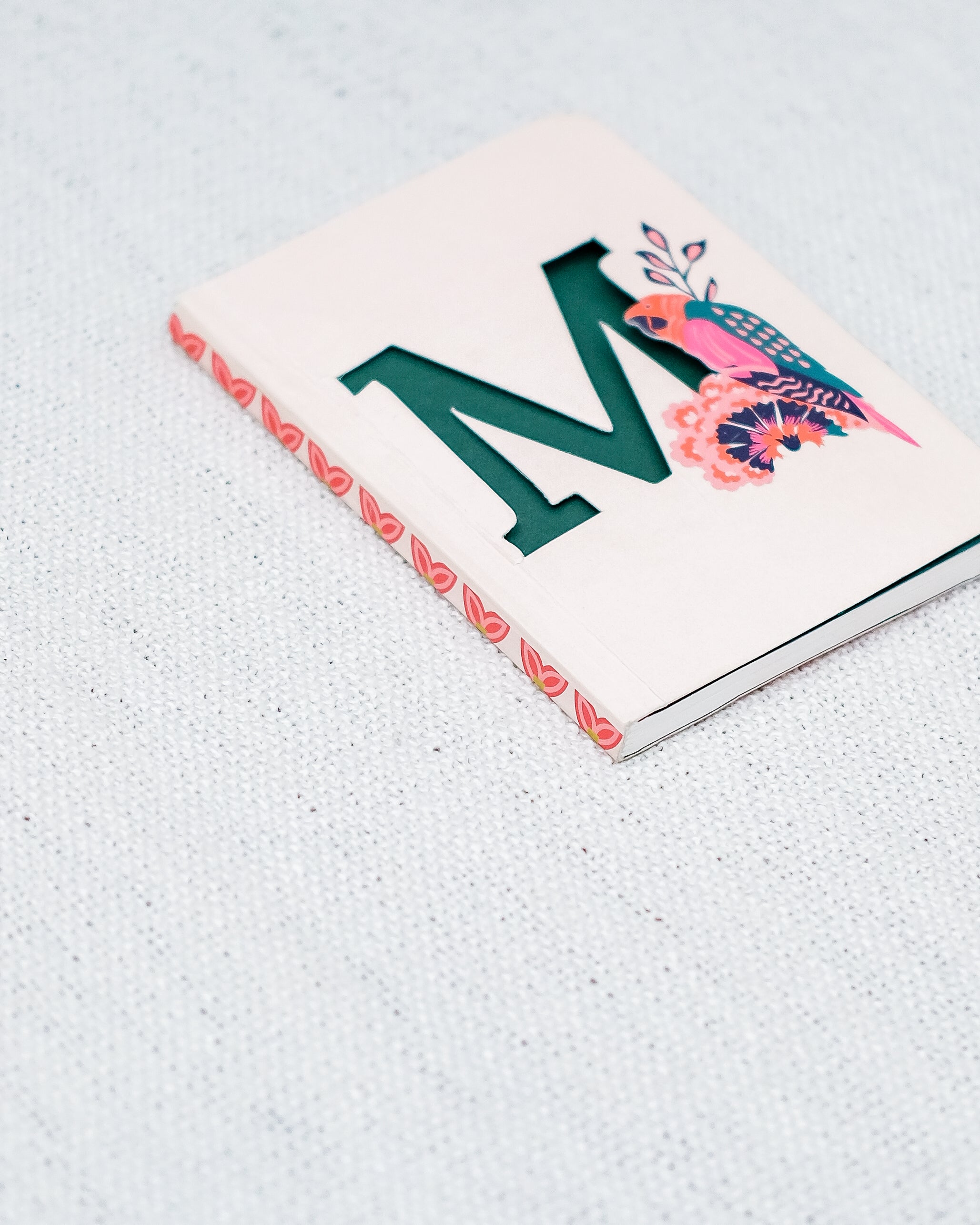 Macaw Notebook – M