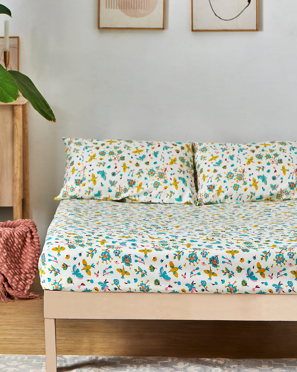 TEAL by Chumbak Arizona Hummingbird Bedsheet - Queen Size, 144TC, Blue