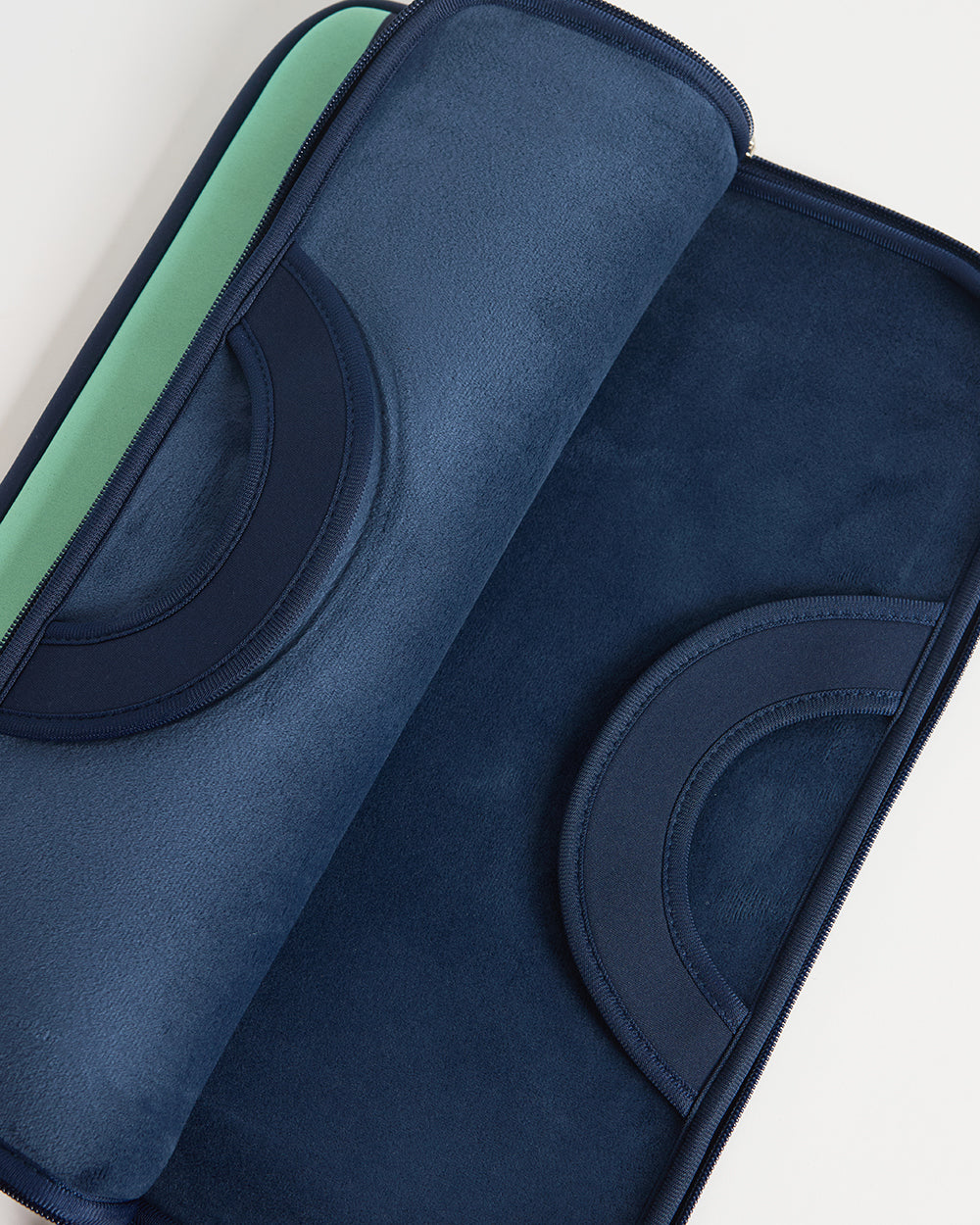 TEAL By Chumbak Traveller Laptop Sleeve - 15inch