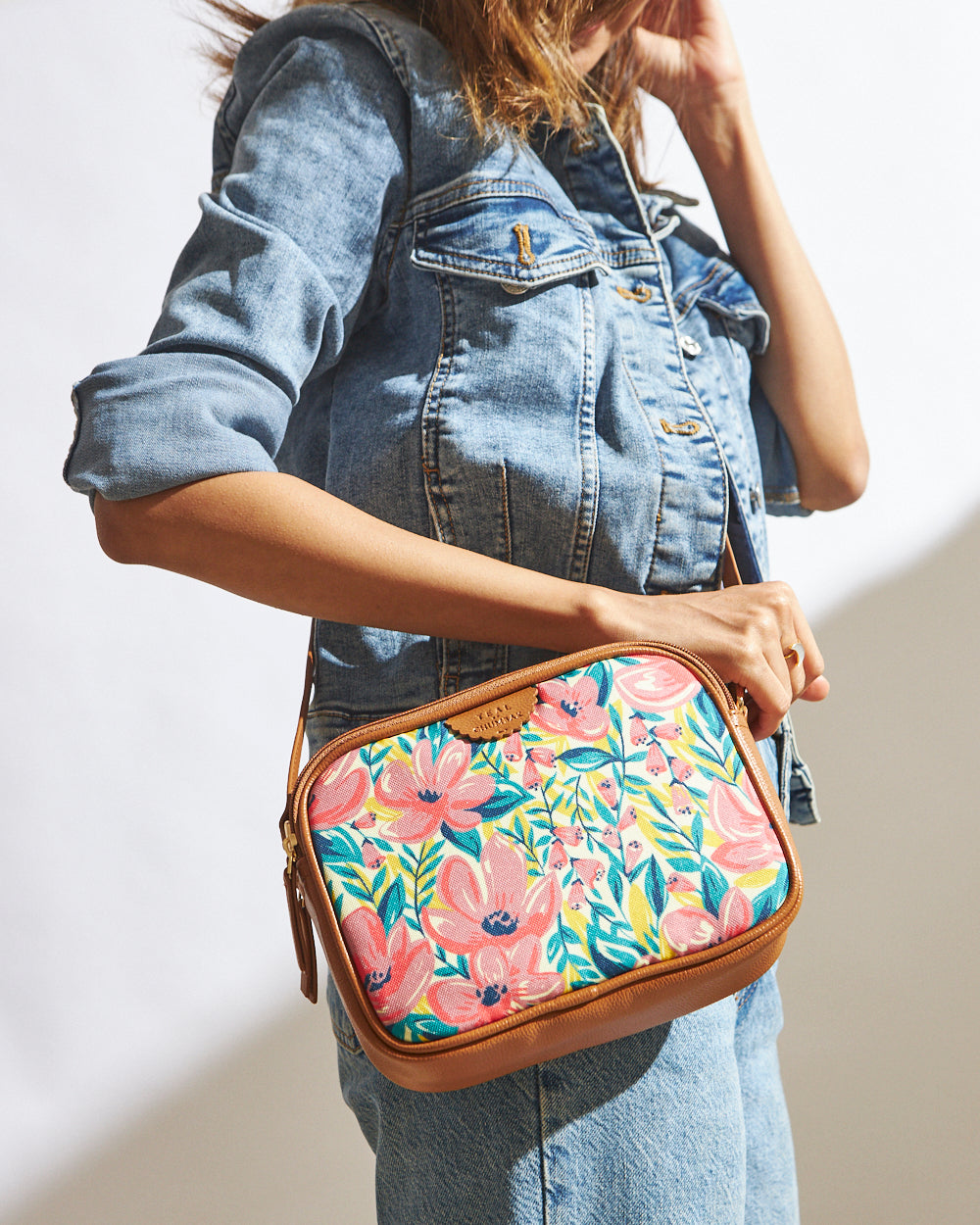 Sling bags chumbak Clearance