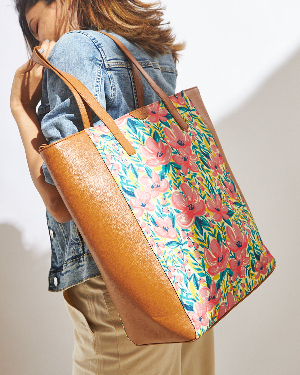 TealbyChumbak Sunshine State Tote