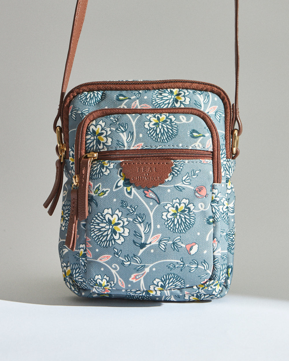 Teal by Chumbak Grey Bloom Wallet Sling Bag