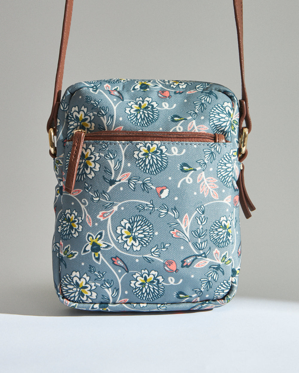 Teal by Chumbak Grey Bloom Wallet Sling Bag