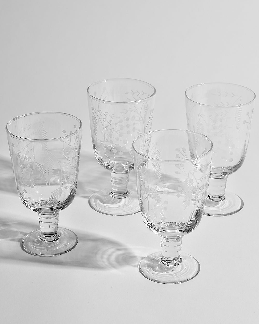 House Party Wine Glasses - Set of 4