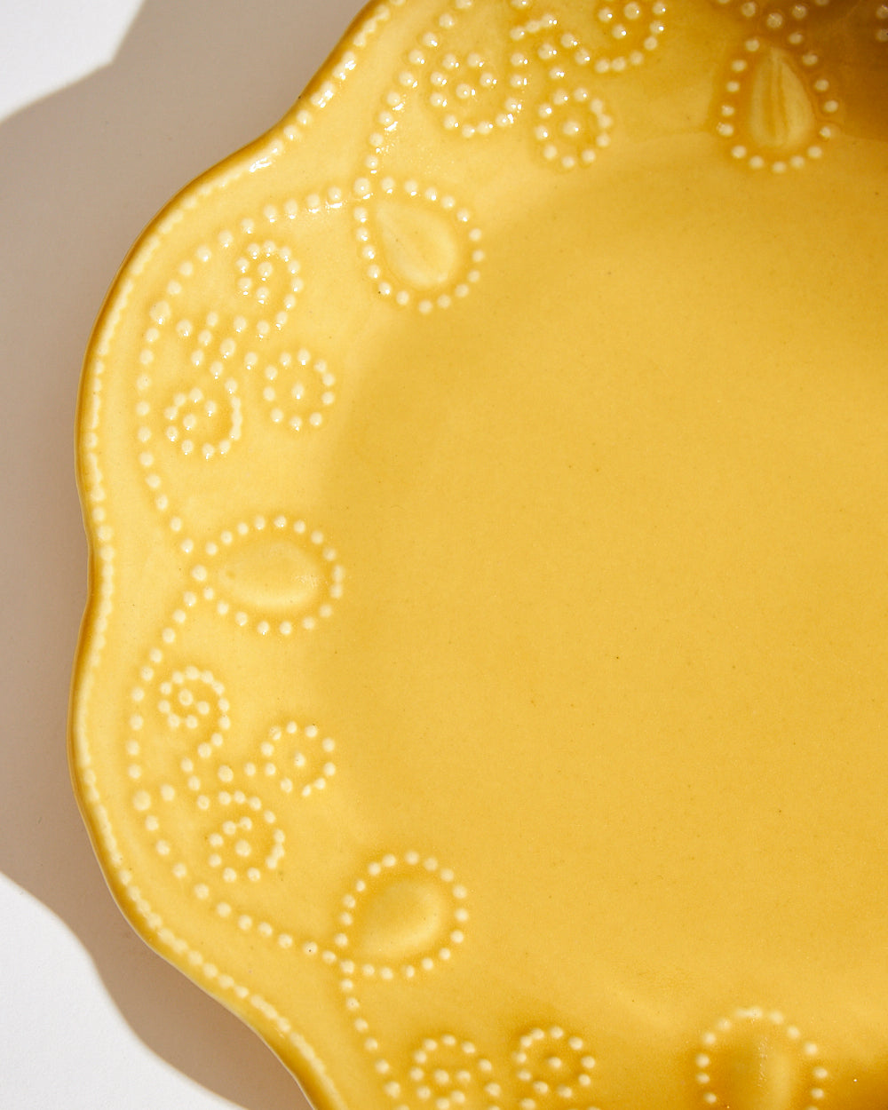 Essentials Lace Quarter Plate, Yellow
