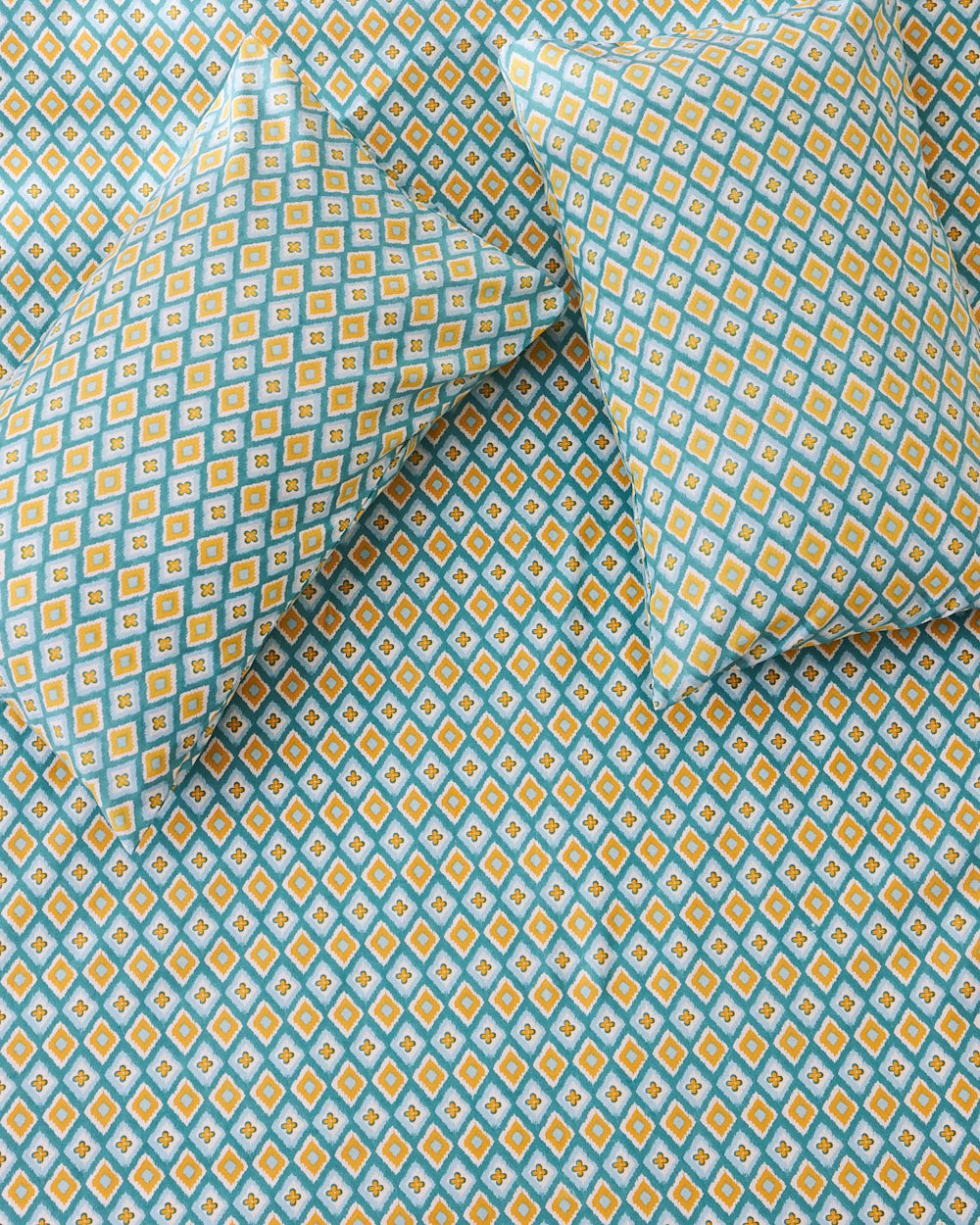 TEAL by Chumbak Ikat Glow Bedsheet, Teal - Queen size, 104 TC
