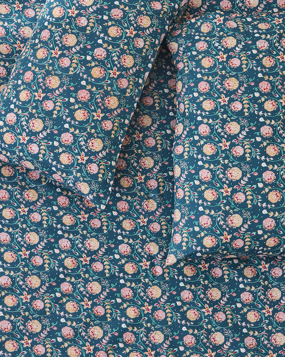TEAL by Chumbak Big Bloom Bedsheet, Blue - Queen size, 104 TC