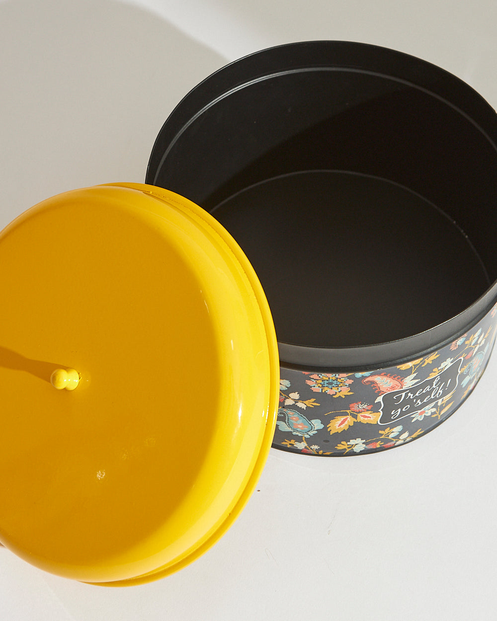 Pixel Paisley Cake Tin