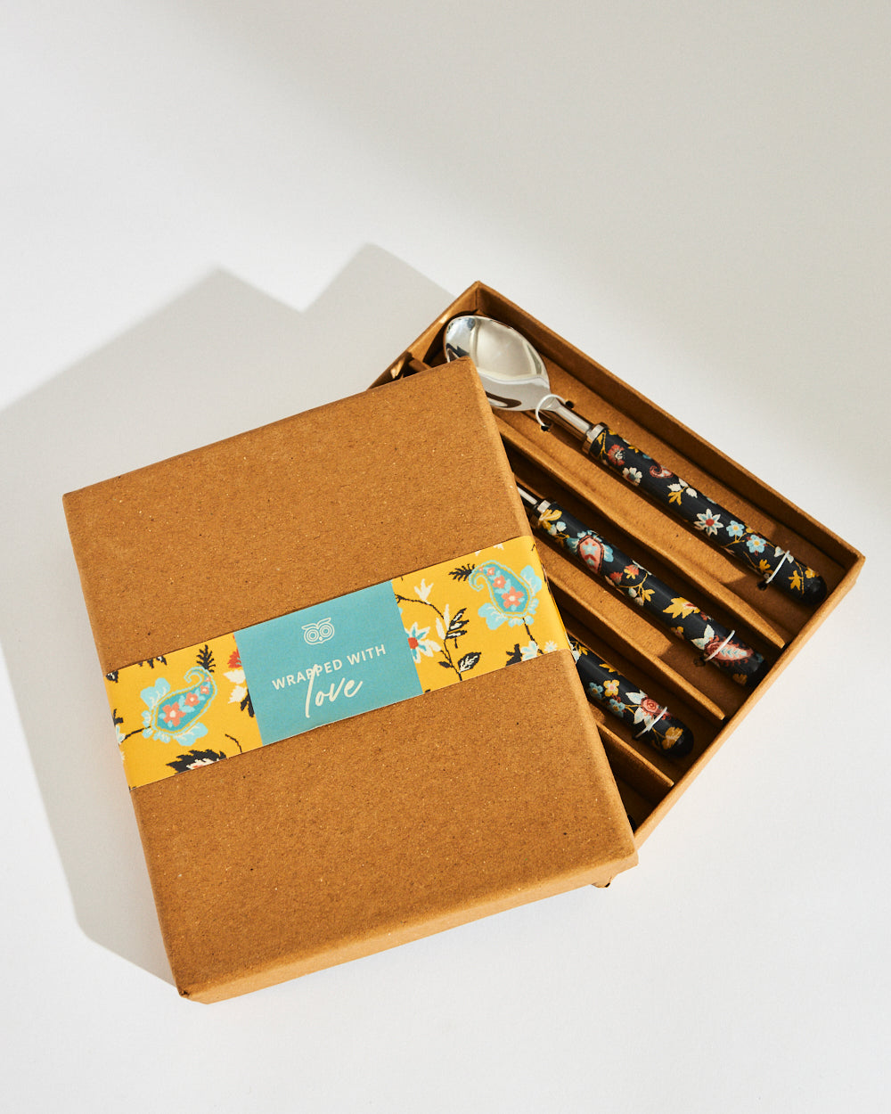 Pixel Paisley Tea Spoons
Black (Set of 4)