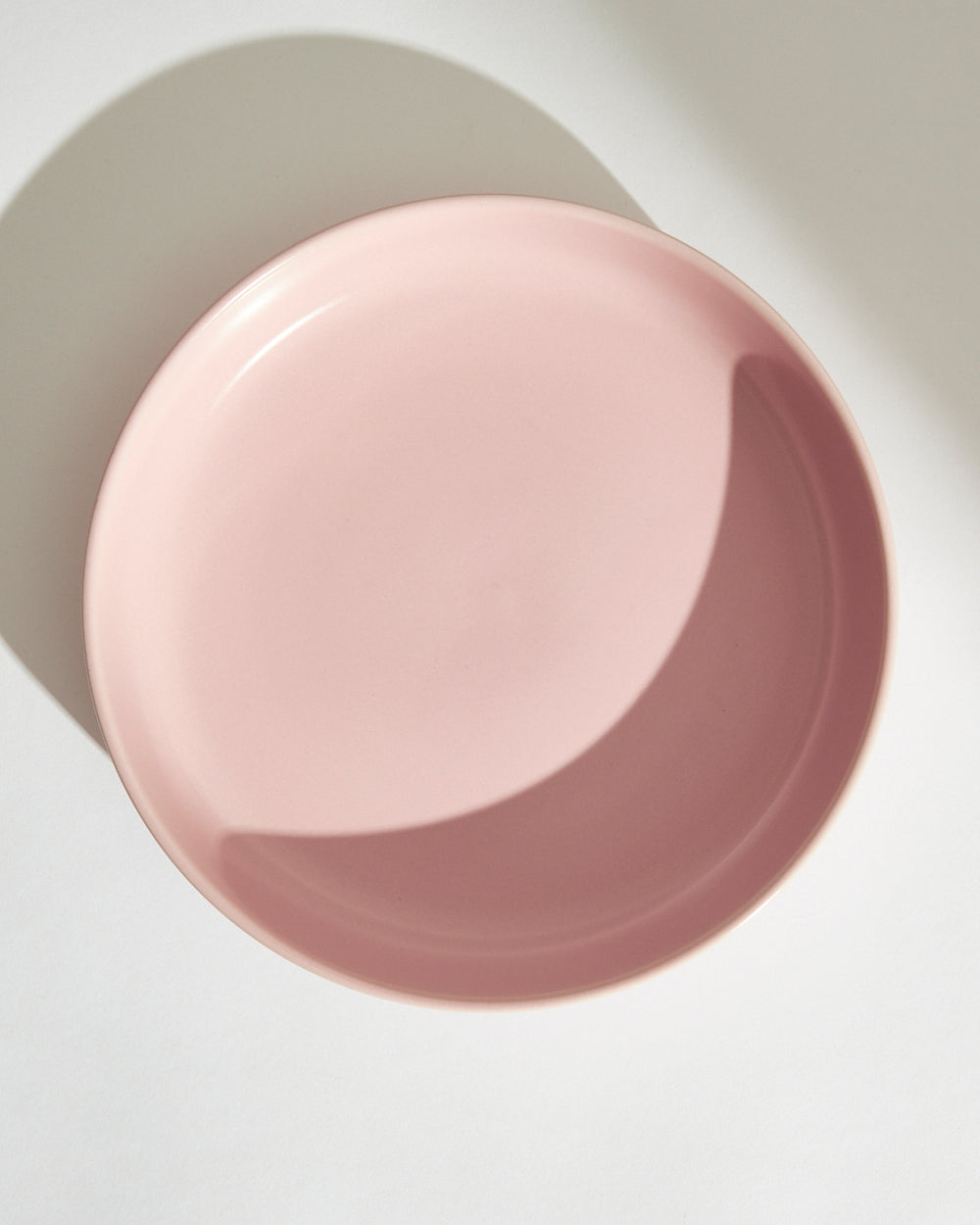 Essentials Shallow Bowl 8"