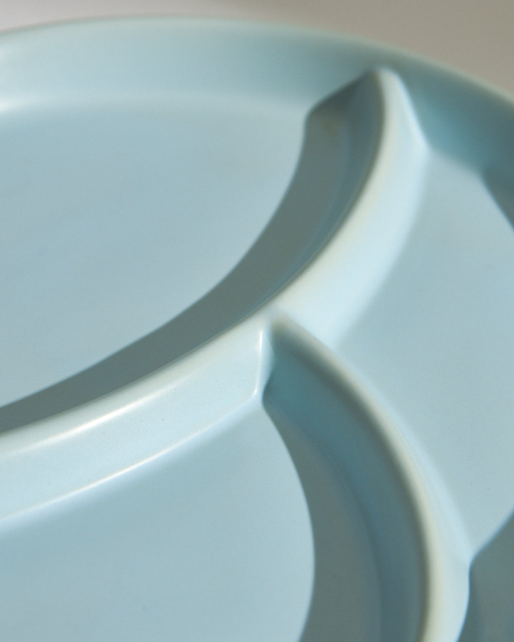 Essentials Section Plate 8", Blue