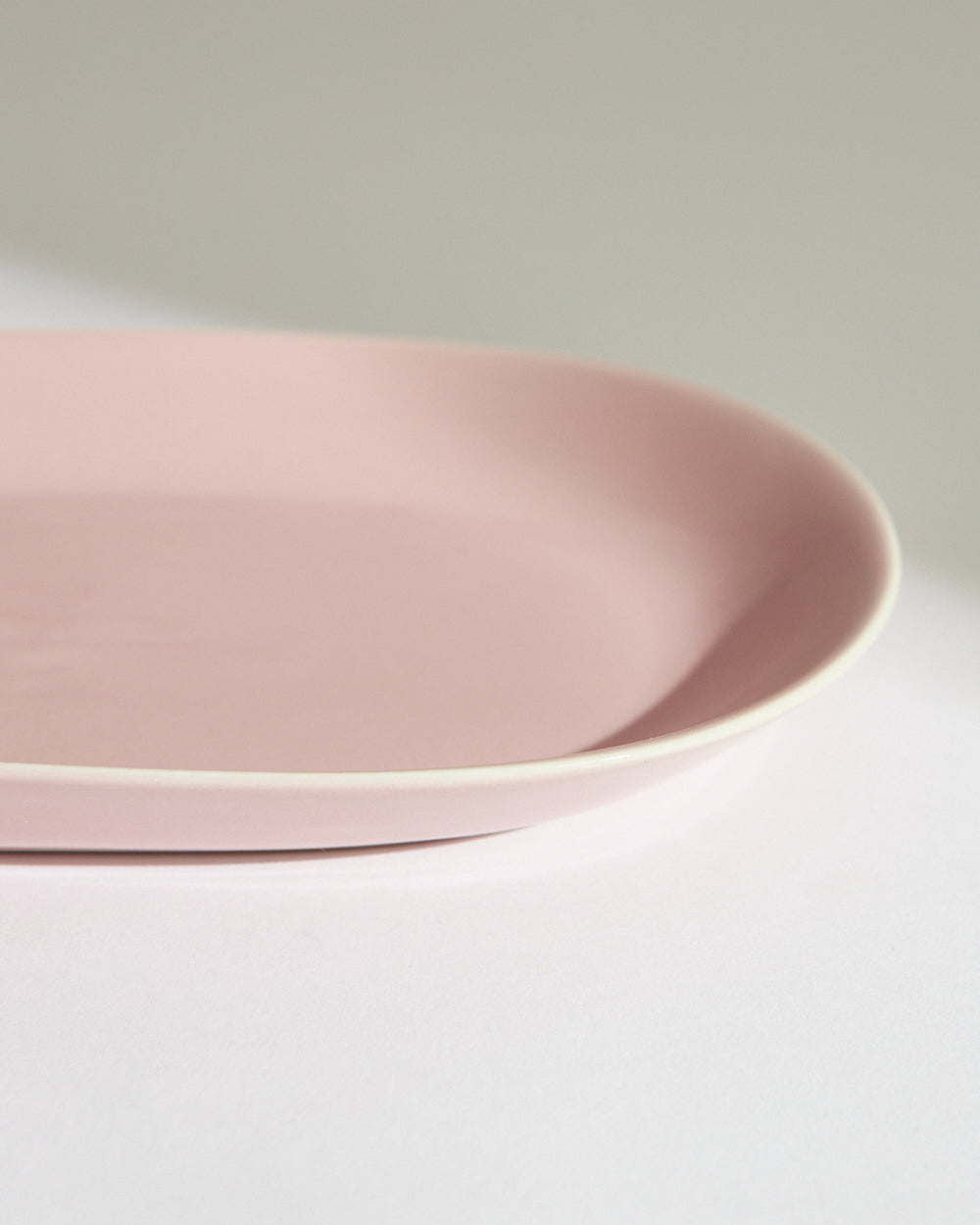Essentials Oval Platter 9"