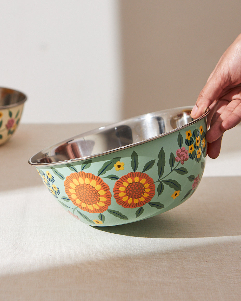 Marigold Large Salad Bowl