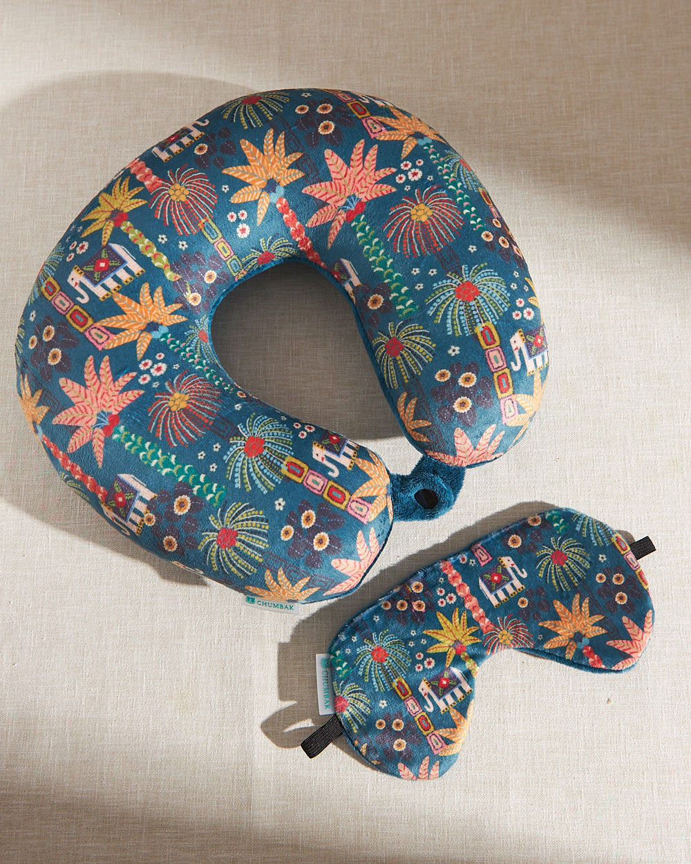 Resort Life Travel Pillow with Eye Mask | Digital Nomad