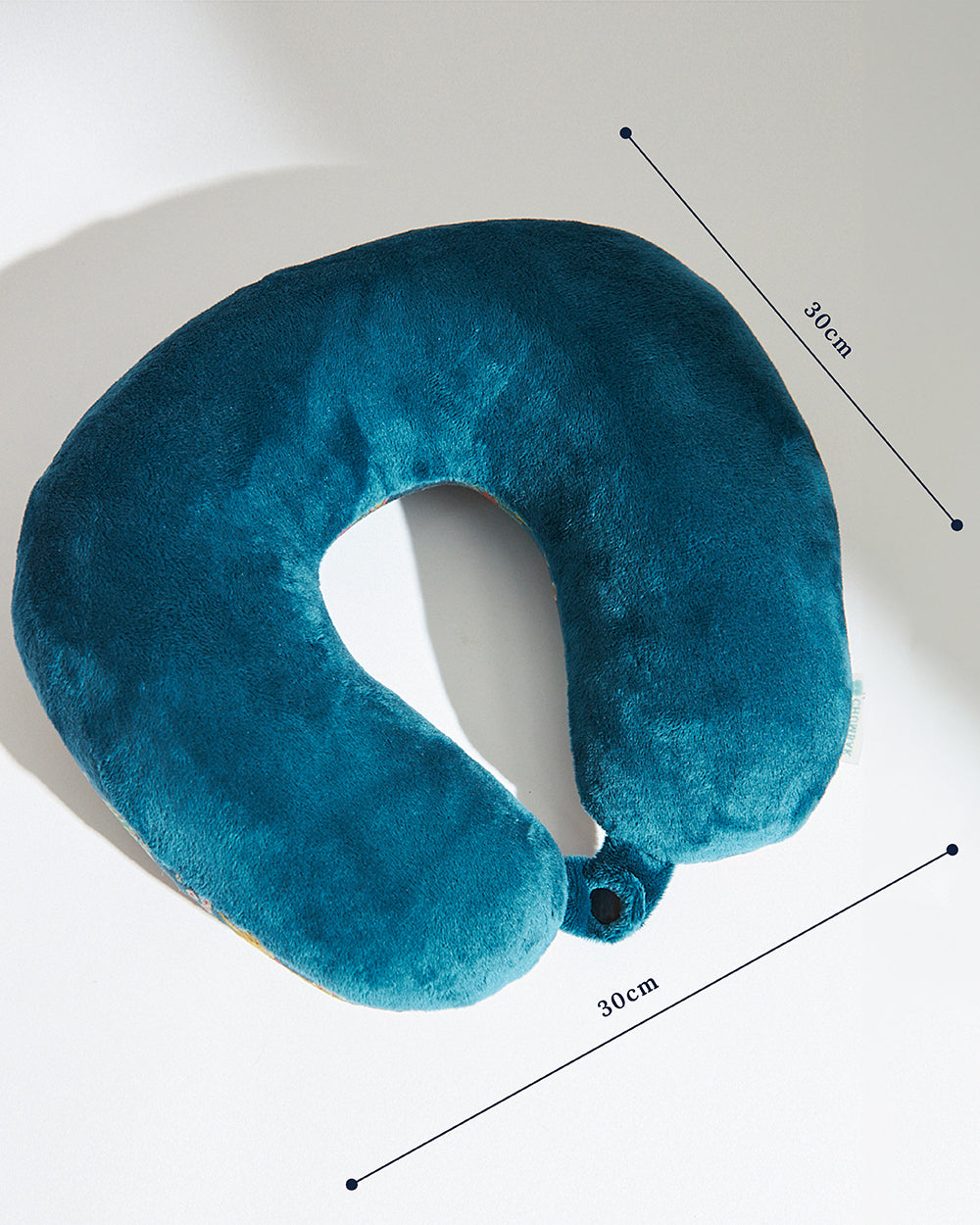 Resort Life Travel Pillow with Eye Mask | Digital Nomad