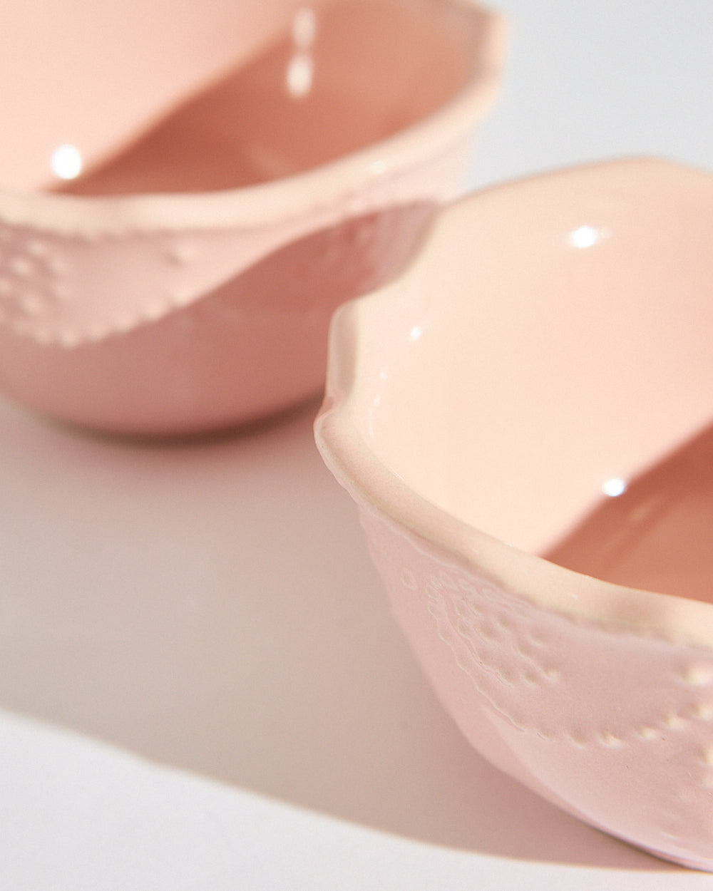 Essentials Lace Serving Bowl,Pink
