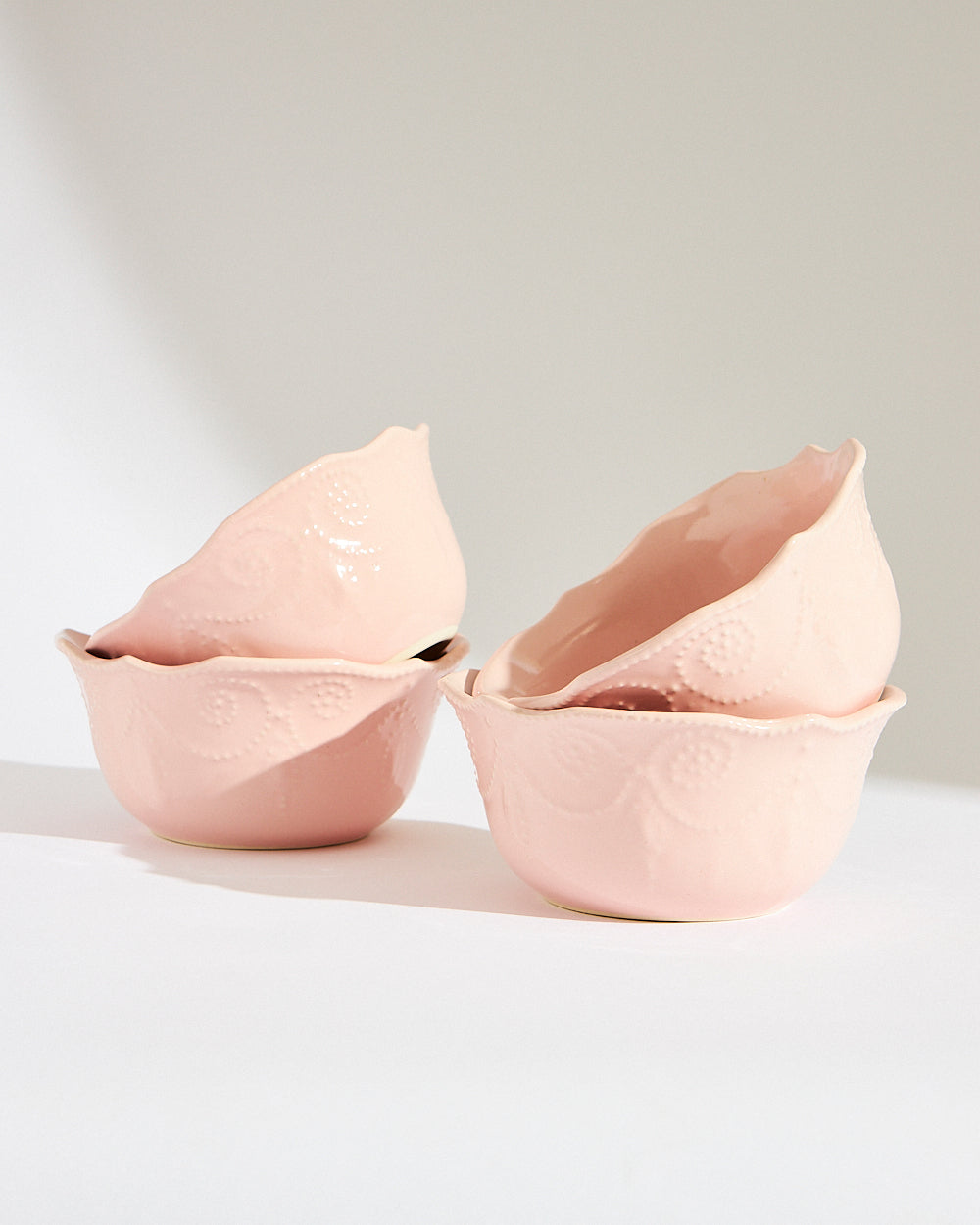 Essentials Lace Serving Bowl,Pink