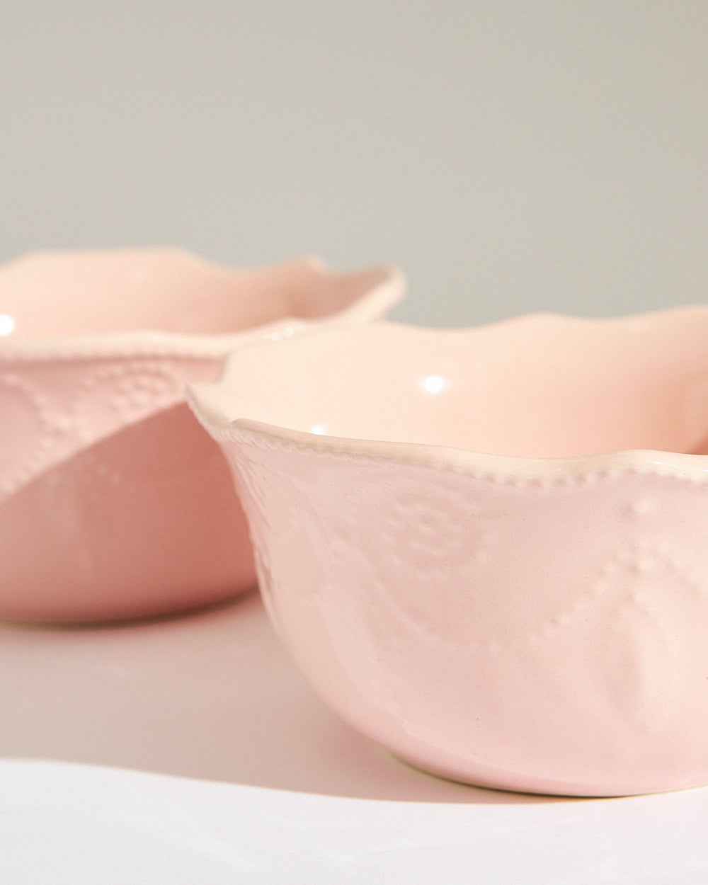 Essentials Lace Serving Bowl,Pink