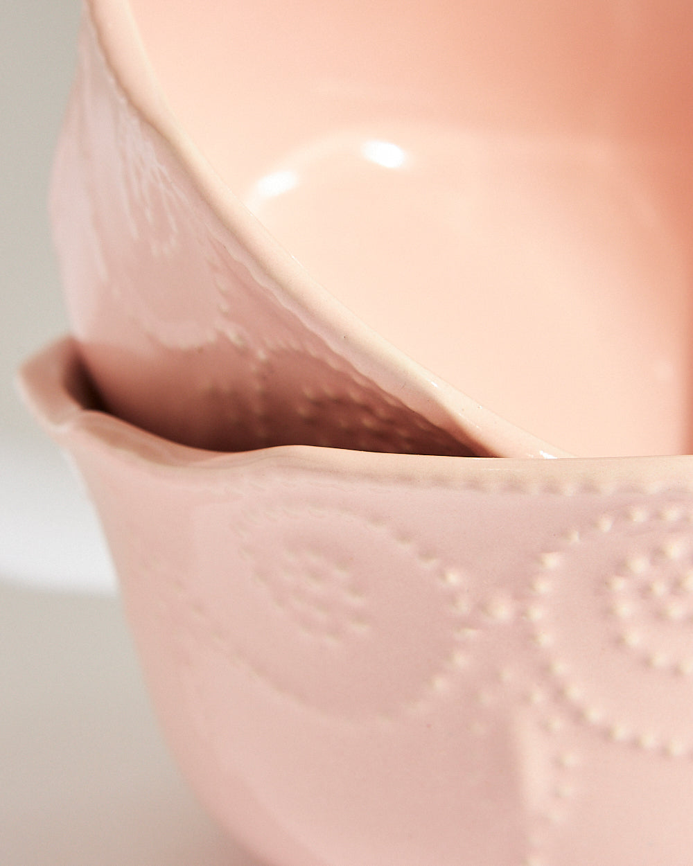 Essentials Lace Serving Bowl,Pink