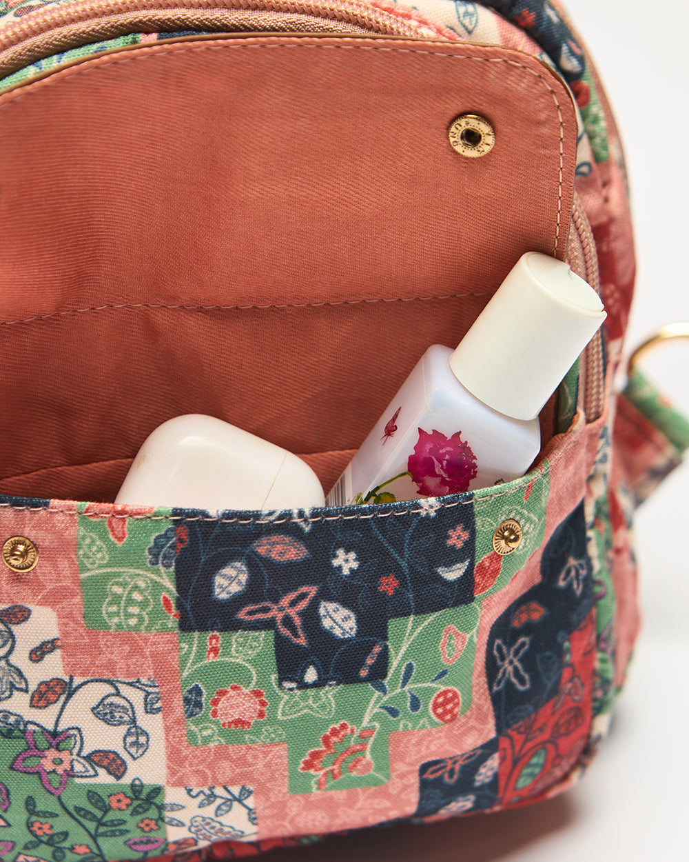 Raasta Mini Backpack - Batik Patch-print | Digital Nomad