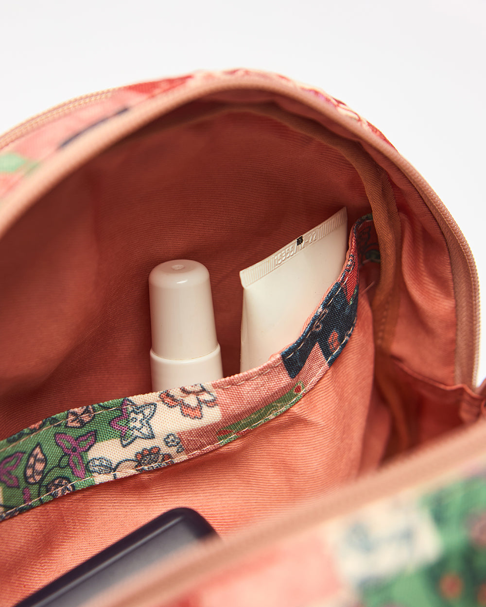 Raasta Mini Backpack - Batik Patch-print | Digital Nomad