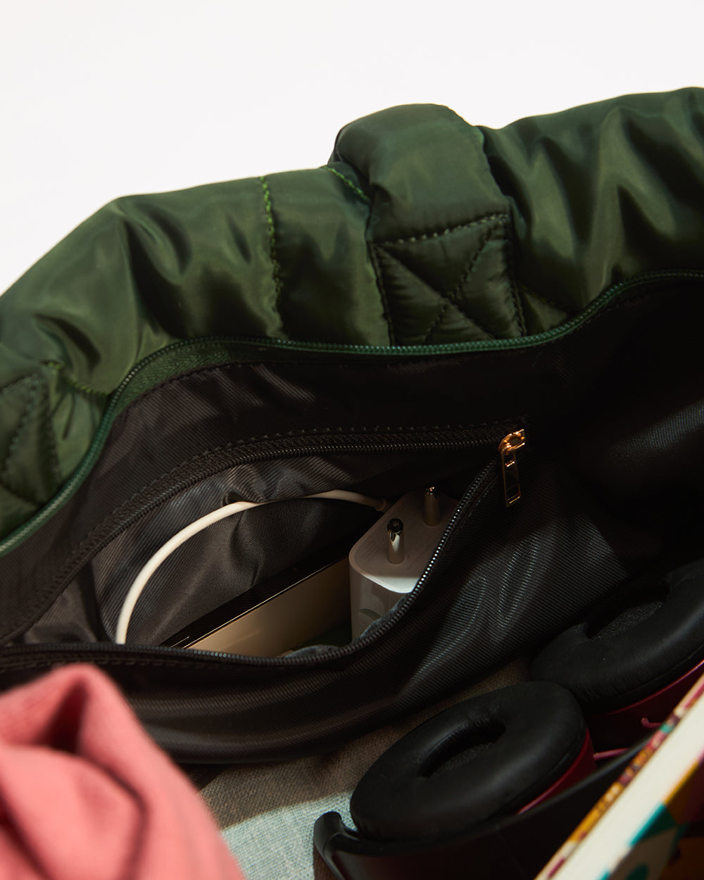 Quilted Puffer Tote - Olive