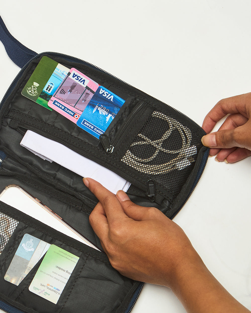 Wanderer Wallet Sling & Organiser - Tusker | Digital Nomad