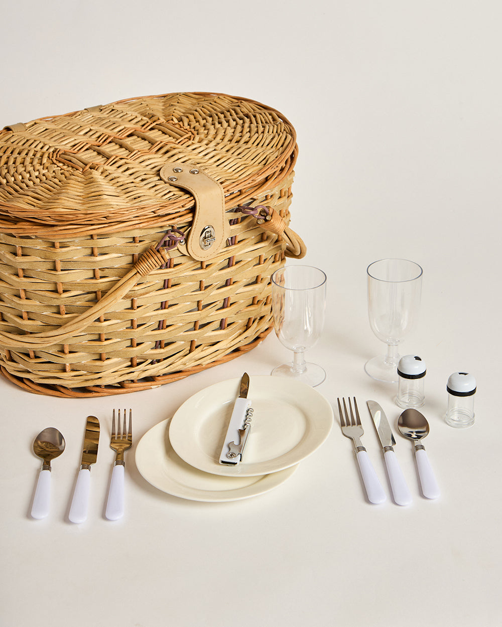 Bali Picnic Basket with Cutlery Set