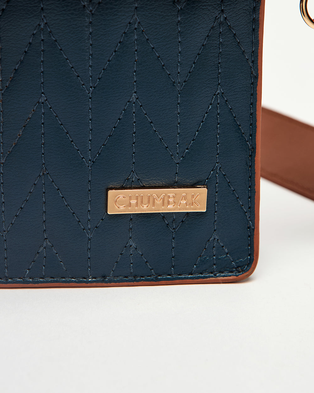 The Policia Sling - Floral | Digital Nomad