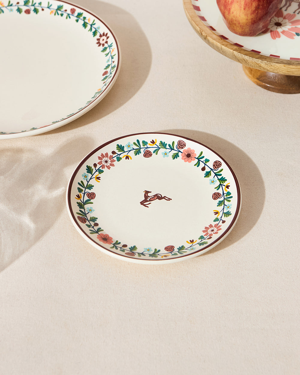 Hangul Quarter Plate, 8" dia | Kashmir Trails