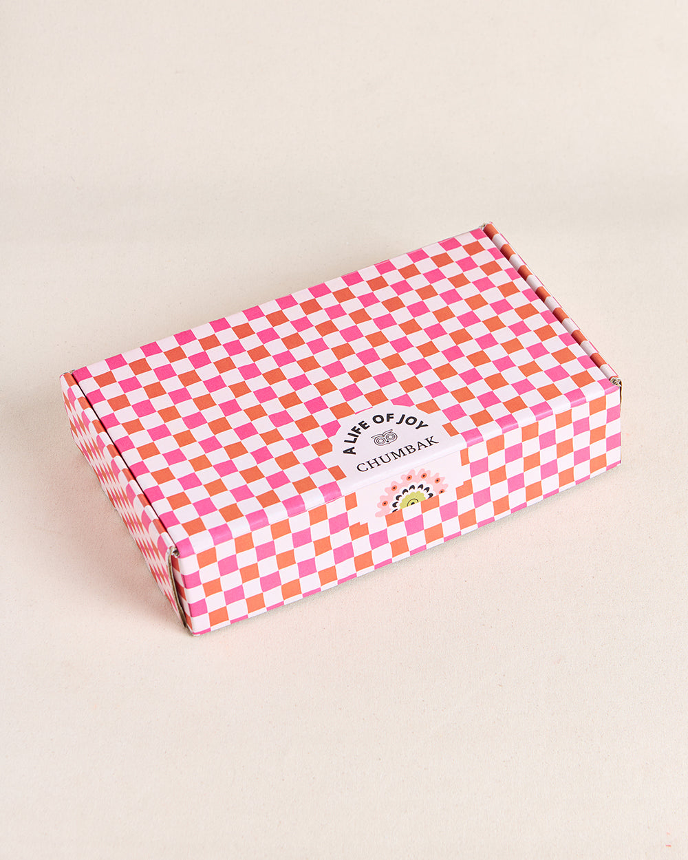 Lady Chettiar Drinkware Gift Set - Set of 3, 750ml Bottle, 200ml Tumblers