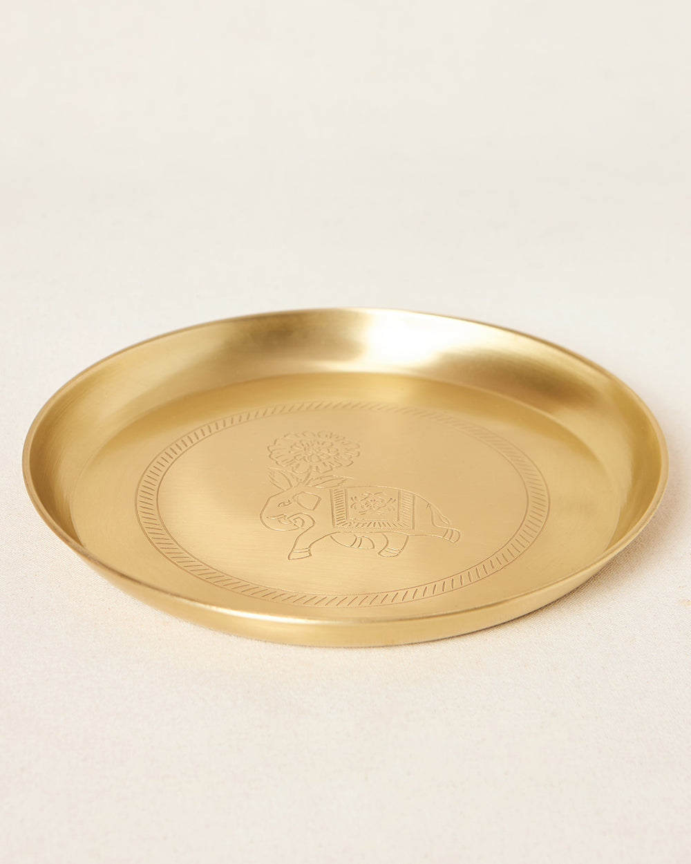 Royal Tusker Brass Plate, 10"dia | Palace Memoirs