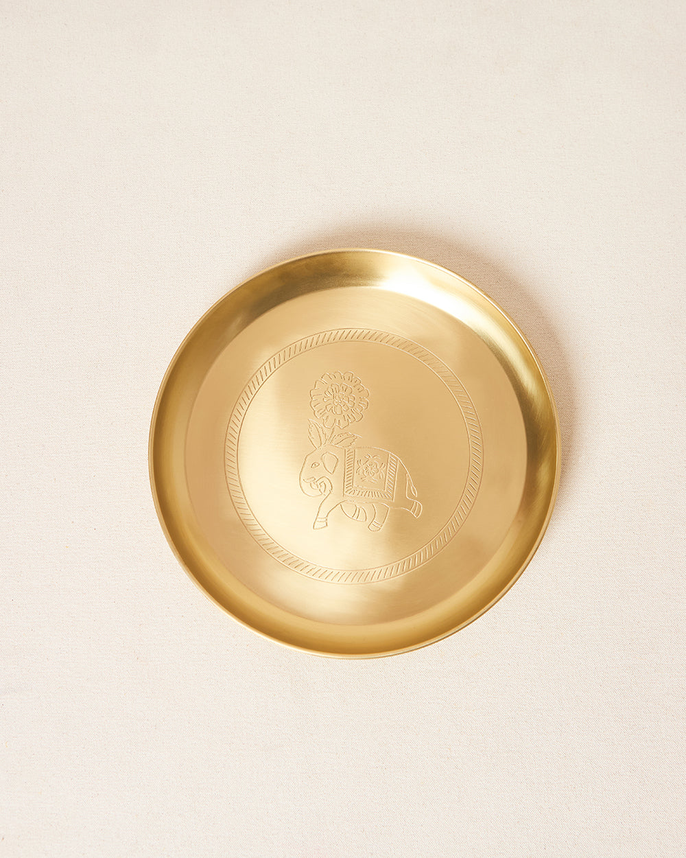 Royal Tusker Brass Plate, 10"dia | Palace Memoirs