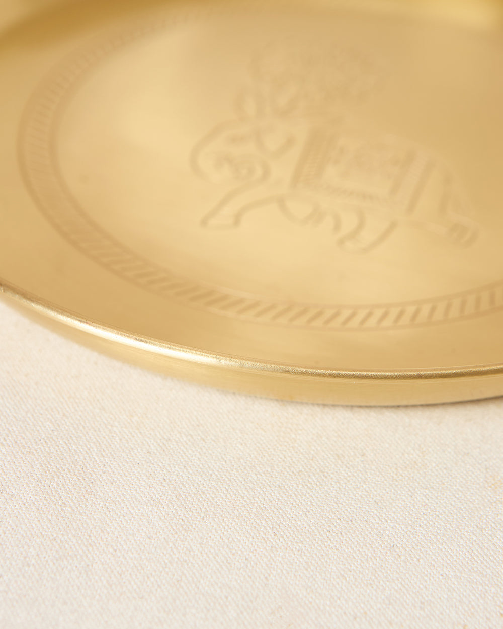 Royal Tusker Brass Plate, 10"dia | Palace Memoirs