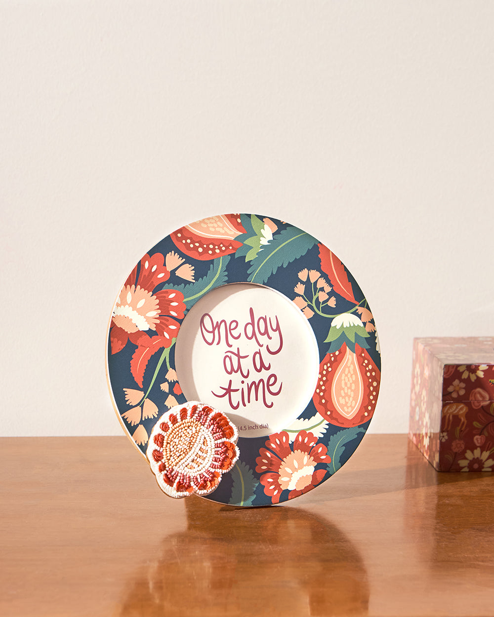 Dal Lake Botanical Photo Frame - Beadwork | Kashmir Trails