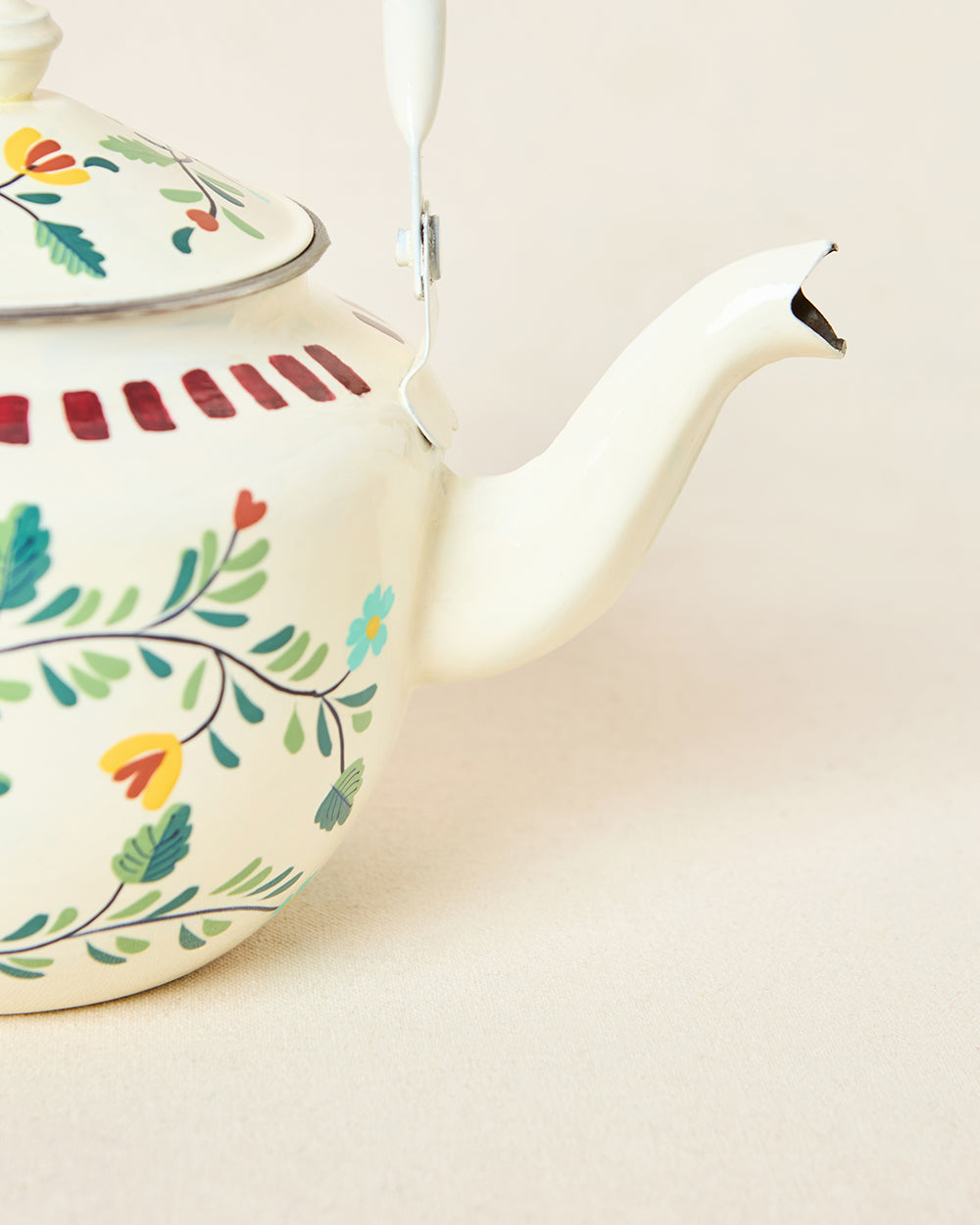 Hangul Hand-painted Kahwah Kettle, Steel-600-ml | Kashmir Trails