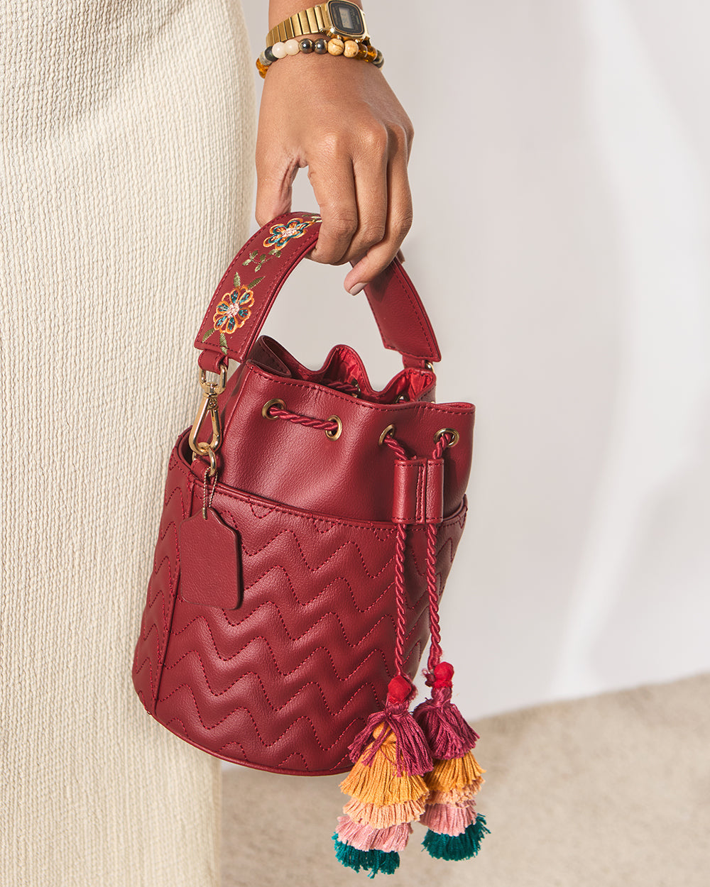 The Bordeaux Bucket Bag | Palace Memoirs