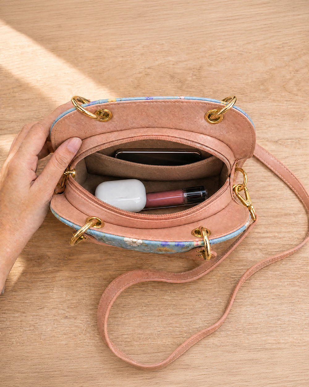 Istanbul Dome Handbag | Rare & Wild, Amboli