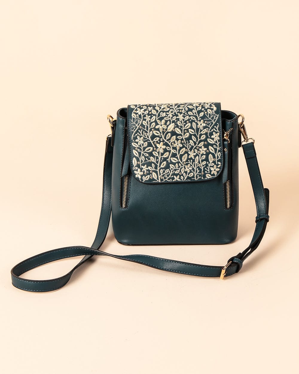 Chumbak sling bag top